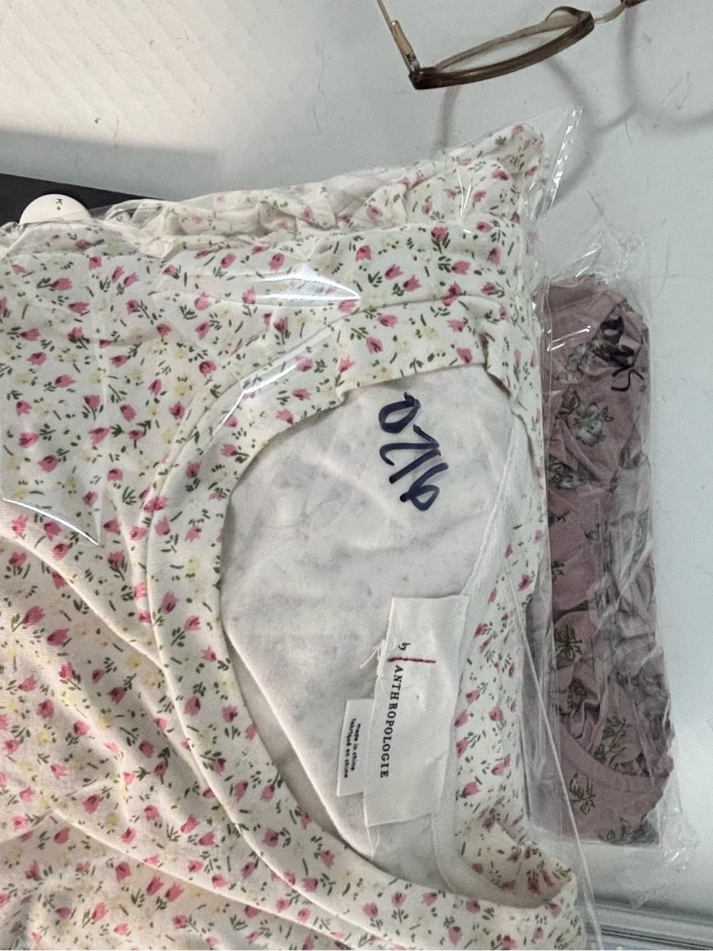 Anthropologie Blouse Dainty Pink Floral Print Ruffle Long Sleeve Blouse Large